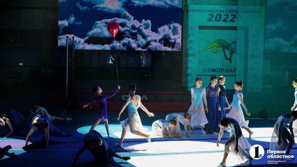 Новая королева и супермен — в Челябинске названы имена чемпионов мемориала Лукашевича-Середкина Новая королева и супермен — в Челябинске названы имена чемпионов мемориала Лукашевича-Середкина