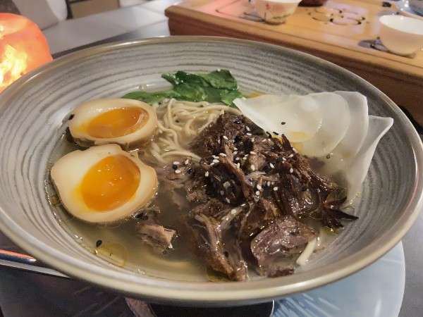 В Челябинске открылся рестобар «Камчатка» В Челябинске открылся рестобар «Камчатка»