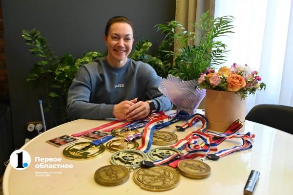 «В жизни я кошечка, а на сцене — тигрица» — чемпионка мира по бодибилдингу Татьяна Мандолина