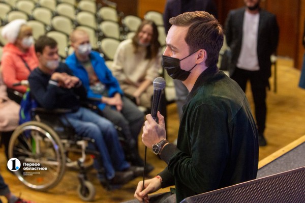 Иван Абрамов: «Я окружил себя смехом, потому что мне страшно в тишине»