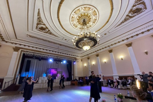 Чемпионы мира по аргентинскому танго выступили в Челябинске Чемпионы мира по аргентинскому танго выступили в Челябинске