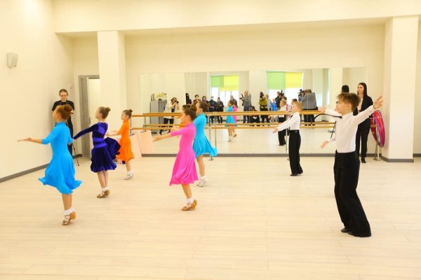 В Челябинске пятиэтажное здание отдали под учебный центр «Эрудит» 