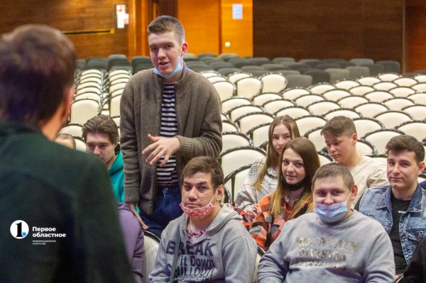 Иван Абрамов: «Я окружил себя смехом, потому что мне страшно в тишине»