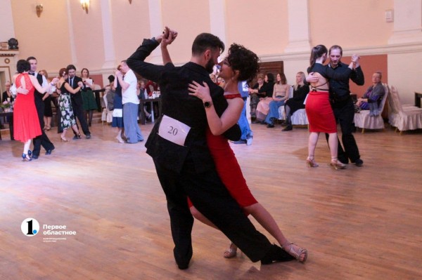 Танец любви на паркете — в Челябинске подвели итоги Кубка Урала по аргентинскому танго