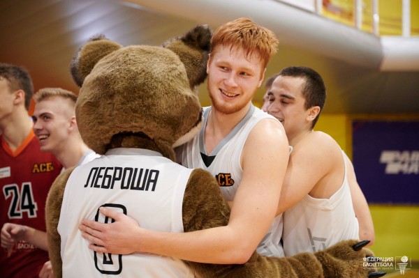 Победный домашний тур челябинской студенческой сборной по баскетболу