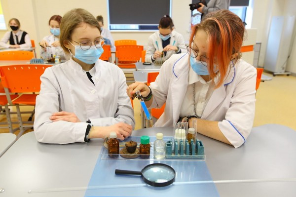 В Челябинске пятиэтажное здание отдали под учебный центр «Эрудит» 