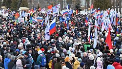 Концерт «Крымская весна» в Челябинске собрал 7000 человек Концерт «Крымская весна» в Челябинске собрал 7000 человек