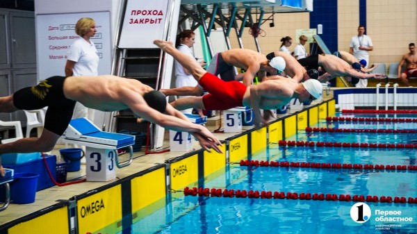Южноуральцы завоевали два десятка медалей на чемпионате УрФО по плаванию Южноуральцы завоевали два десятка медалей на чемпионате УрФО по плаванию