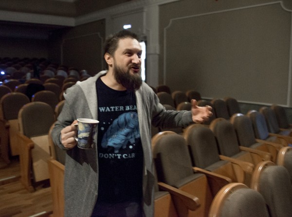 В Молодежном театре сыграют премьеру сказки Гауфа про парня с камнем вместо сердца