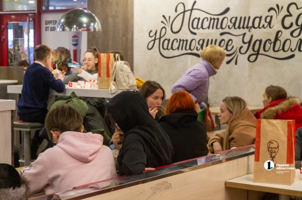 В Челябинске KFC продолжит работать несмотря на объявление о закрытии В Челябинске KFC продолжит работать несмотря на объявление о закрытии