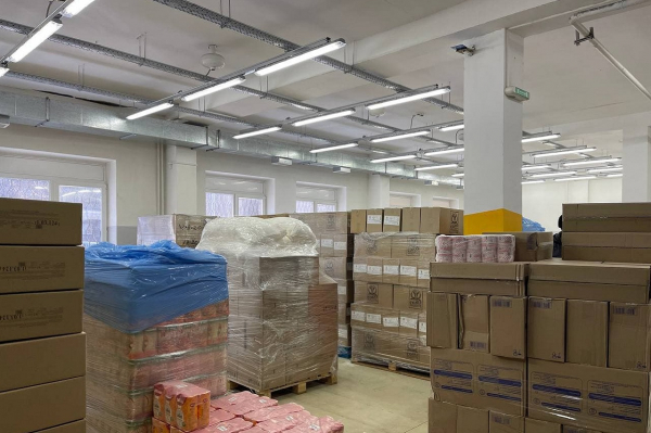 Новый рейс гуманитарной помощи отправили из Челябинска для переселенцев из Донбасса