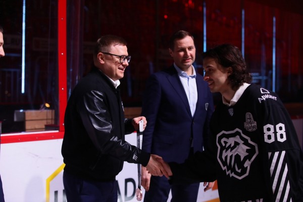 Алексей Текслер: “Бронзовая медаль - трамплин для новых побед “Трактора” Алексей Текслер: “Бронзовая медаль - трамплин для новых побед “Трактора”