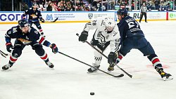 Хоккеисты челябинского «Трактора» обыграли «Металлург» во втором матче в Кубке Гагарина Хоккеисты челябинского «Трактора» обыграли «Металлург» во втором матче в Кубке Гагарина