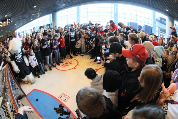 Алексей Текслер: “Бронзовая медаль - трамплин для новых побед “Трактора” Алексей Текслер: “Бронзовая медаль - трамплин для новых побед “Трактора”